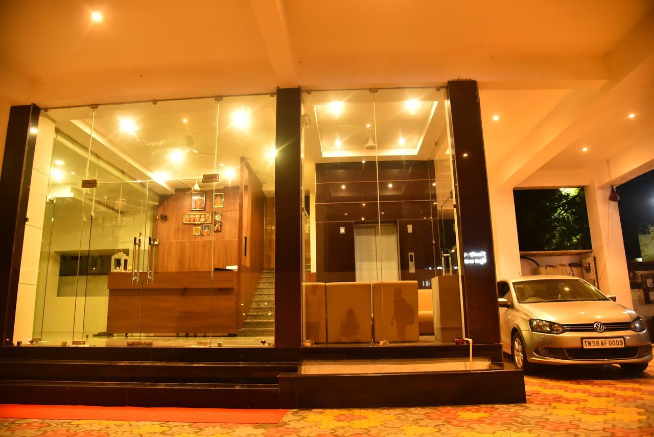 Hotel Four Seasons Velankanni Ngoại thất bức ảnh